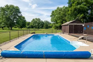 21030 Olson Rd, Racine, WI 53126 - Photo 4