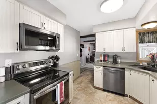 21030 Olson Rd, Racine, WI 53126 - Photo 8