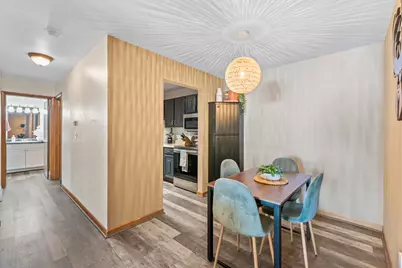 8117 W Manitoba St #16, West Allis, WI 53219 - Photo 6