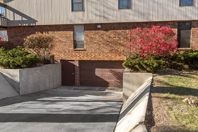 8117 W Manitoba St #16, West Allis, WI 53219 - Photo 24