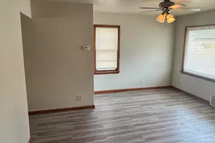 4877 N 40th St, Milwaukee, WI 53209 - Photo 12