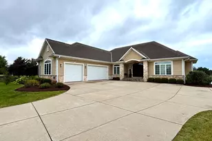 1348 W Stillwater Circle, Mequon, WI 53092 - Photo 36