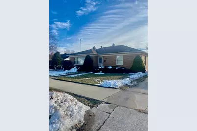 2007  Arlington Ave, Racine, WI 53403 - Photo 1