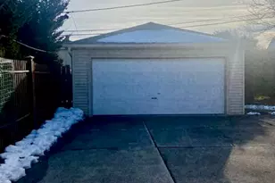 2007 Arlington Ave, Racine, WI 53403 - Photo 4