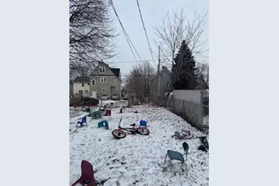 2018 N 29th St, Milwaukee, WI 53208 - Photo 4