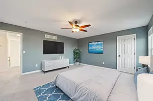 W139N6328 Bridal Wreath Ln, Menomonee Falls, WI 53051 - Photo 26