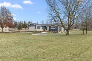 7744 Tomahawk Dr, Farmington, WI 53090 - Photo 38