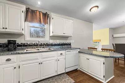 7744  Tomahawk Dr, Farmington, WI 53090 - Photo 12