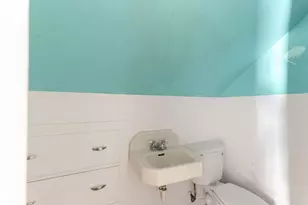 5876 N 42nd St, Milwaukee, WI 53209 - Photo 18