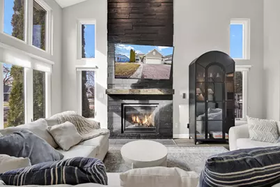 2529  Brittany Ln, East Troy, WI 53120 - Photo 6