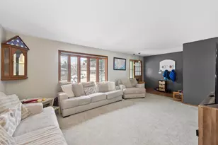 559 Orchard St, Burlington, WI 53105 - Photo 6