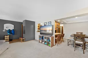 559 Orchard St, Burlington, WI 53105 - Photo 8