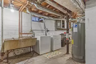 4864 N 21st St, Milwaukee, WI 53209 - Photo 16