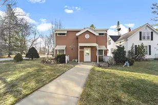 13601 W Prospect Dr, New Berlin, WI 53151 - Photo 2