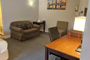1028 E Juneau Ave, Milwaukee, WI 53202 - Photo 4