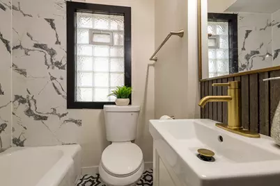 3604 W Rogers St, Milwaukee, WI 53215 - Photo 14