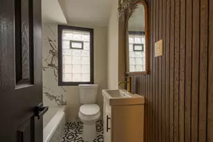 3604 W Rogers St, Milwaukee, WI 53215 - Photo 20