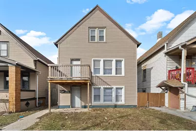 2211 S 12th St, Milwaukee, WI 53215 - Photo 2