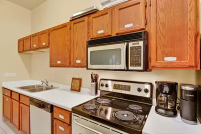 772  Bridlewood Dr #5202D, Hartford, WI 53027 - Photo 38