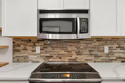 772  Bridlewood Dr #5202D, Hartford, WI 53027 - Photo 14