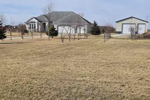 439 92nd St, Racine, WI 53126 - Photo 2