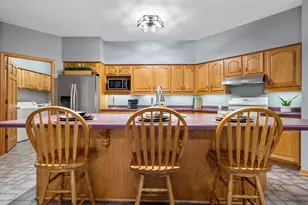 439 92nd St, Racine, WI 53126 - Photo 16
