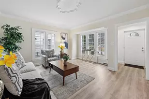 4045 N Montreal St, Milwaukee, WI 53216 - Photo 2