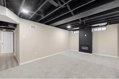 4045 N Montreal St, Milwaukee, WI 53216 - Photo 18