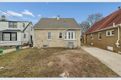 4045 N Montreal St, Milwaukee, WI 53216 - Photo 20