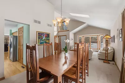 1414 W El Rancho Dr, Mequon, WI 53092 - Photo 20