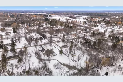 1414 W El Rancho Dr, Mequon, WI 53092 - Photo 62