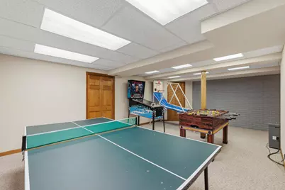 1414 W El Rancho Dr, Mequon, WI 53092 - Photo 38