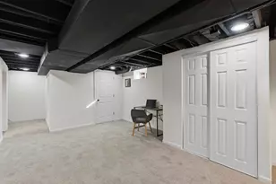 9032 N Regent Rd, Bayside, WI 53217 - Photo 22