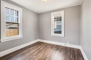 4881 N 58th St, Milwaukee, WI 53218 - Photo 6