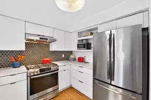 3111 E Hampshire St, Milwaukee, WI 53211 - Photo 18