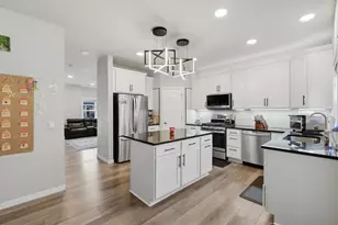 2818 Frisee Dr, Fitchburg, WI 53719 - Photo 12