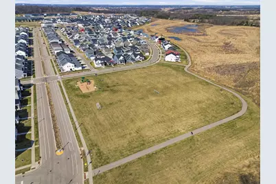 2818  Frisee Dr, Fitchburg, WI 53719 - Photo 40