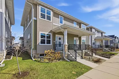 2818  Frisee Dr, Fitchburg, WI 53719 - Photo 2