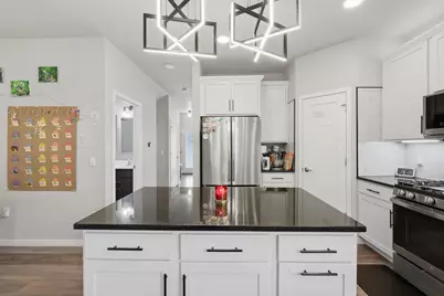 2818  Frisee Dr, Fitchburg, WI 53719 - Photo 16