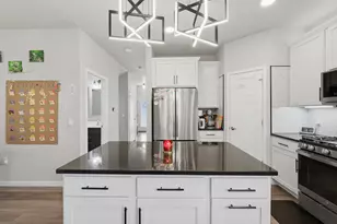 2818 Frisee Dr, Fitchburg, WI 53719 - Photo 16