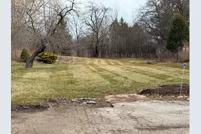 11004 N Range Line Rd, Mequon, WI 53092 - Photo 6