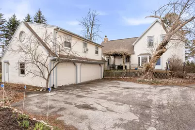 11004 N Range Line Rd, Mequon, WI 53092 - Photo 2