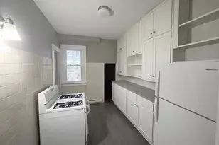 743 S 24th St, Milwaukee, WI 53204 - Photo 6