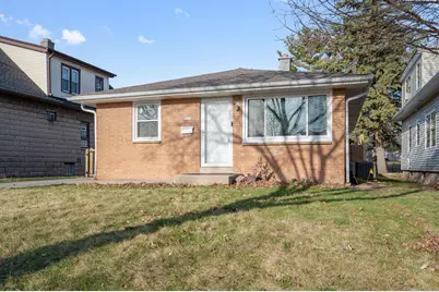 2571 S 68th St, Milwaukee, WI 53219 - Photo 2