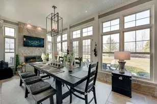 N39W23612 Grey Fox Ct, Pewaukee, WI 53072 - Photo 18