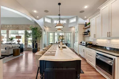 N39W23612  Grey Fox Ct, Pewaukee, WI 53072 - Photo 12