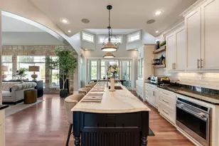 N39W23612 Grey Fox Ct, Pewaukee, WI 53072 - Photo 12