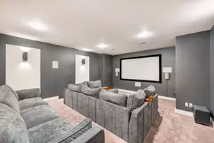 N39W23612 Grey Fox Ct, Pewaukee, WI 53072 - Photo 40