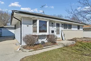 3733 S 80th St, Milwaukee, WI 53220 - Photo 2