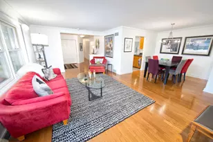 12437 N Emily Ln, Mequon, WI 53092 - Photo 2